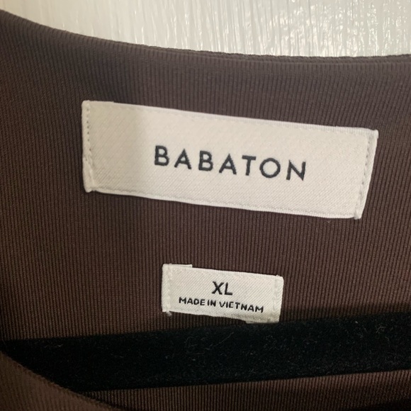 Babaton Contour Crew Shortsleeve Bodysuit (Rich Mocha Brown)- XL. Never worn. - Picture 4 of 5